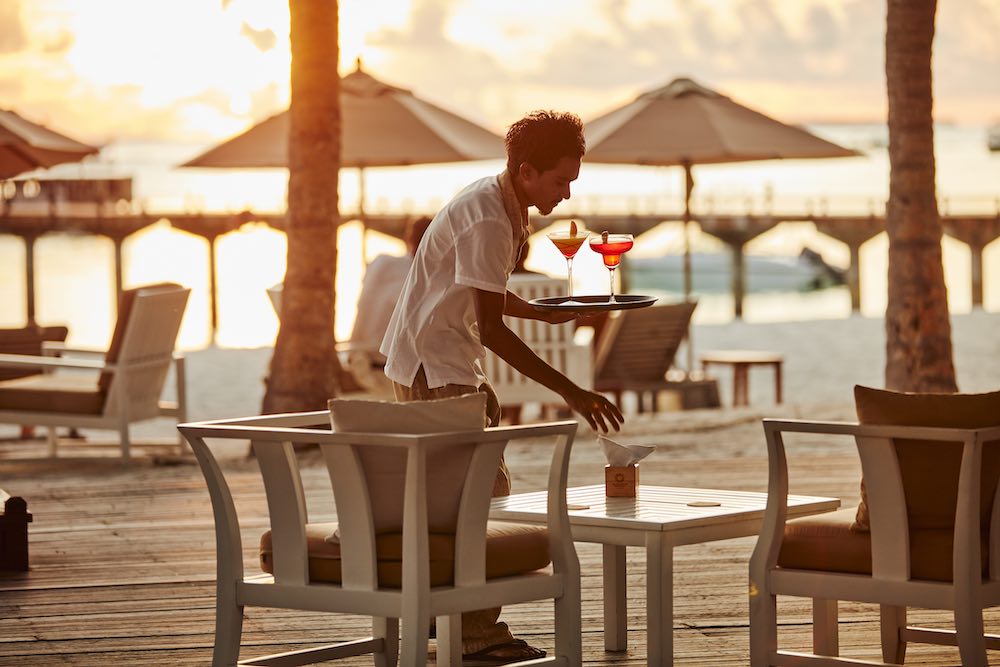 Waters Edge at Sun Siyam Iru Fushi thumbnail 3